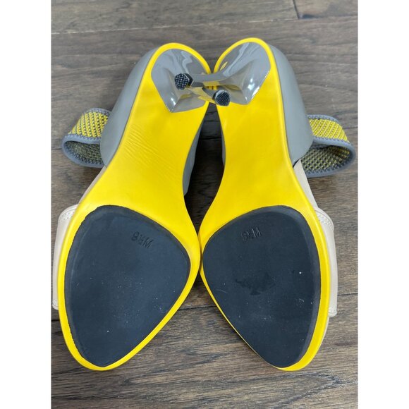 L.A.M.B. Barrie Dress Peep Toe Heels in Gray/Cream Sz 9.5 NWOT - Picture 3 of 10